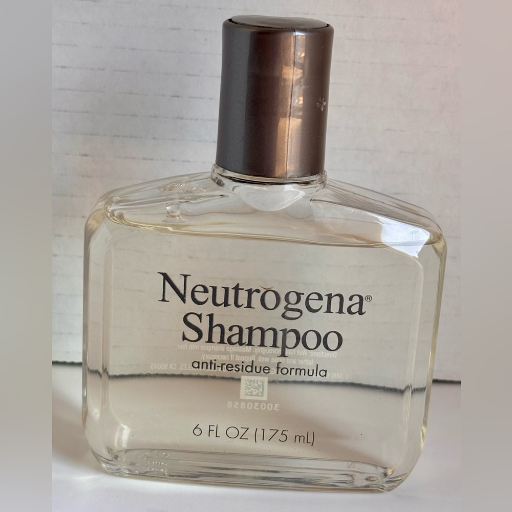 Neutrogena Anti-Residue Clarifying Shampoo 6 oz Discontinued